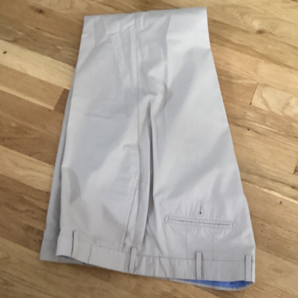 Peter Millar Beige Flat-Front Men's Dress Pants. Size 38.